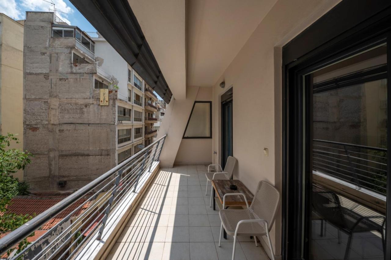 Kosmos Service Apartment City Center 2 With Additional Cost Parking سالونيك المظهر الخارجي الصورة